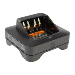 CARGADOR INDIVIDUAL IMPRES 2 PARA RADIOS R7, R5 Y SERIES MOTOTRBO. TECNOLOGÍA DE CARGA INTELIGENTE QUE OPTIMIZA EL RENDIMIENTO Y VIDA ÚTIL DE LA BATERÍA.